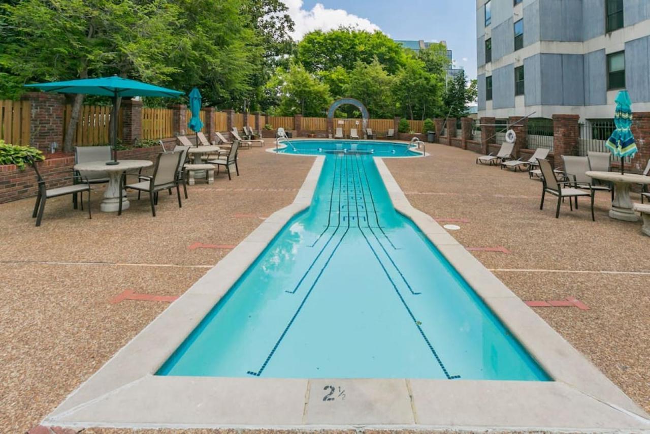 Elvis Hotel But Modernized 3 Beds Pool Parking Nashville Bagian luar foto